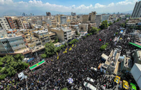 بدرقهٔ شهدای خدمت بر بال مهر مردم تا بهشت